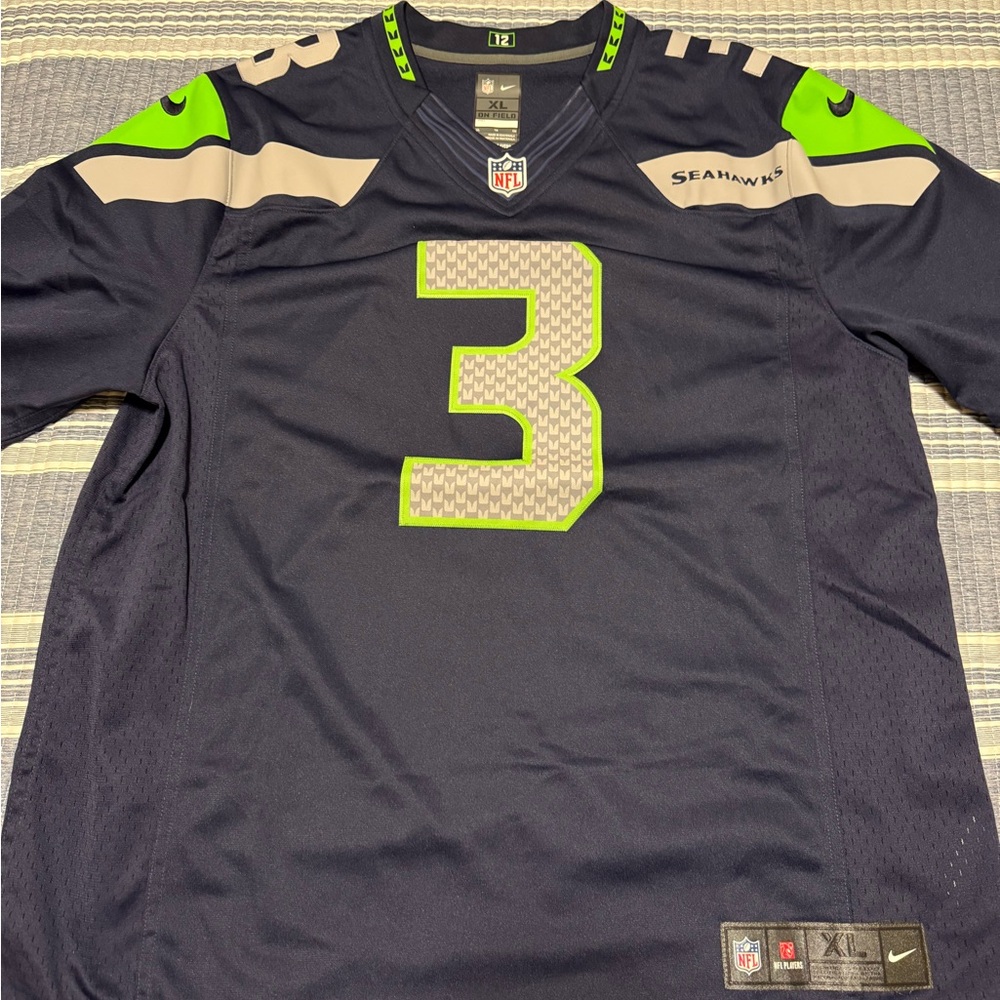 Russel Wilson Seahawks Nike Jersey - XL